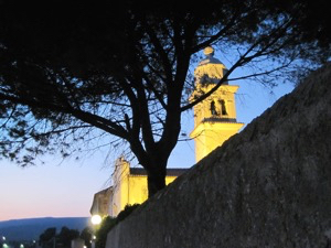 Schöne Kirche von Cres